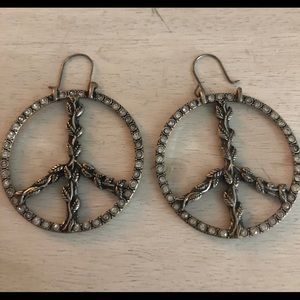 LUCKY BRAND PEACE SIGN SILVER HOOP EARRINGS